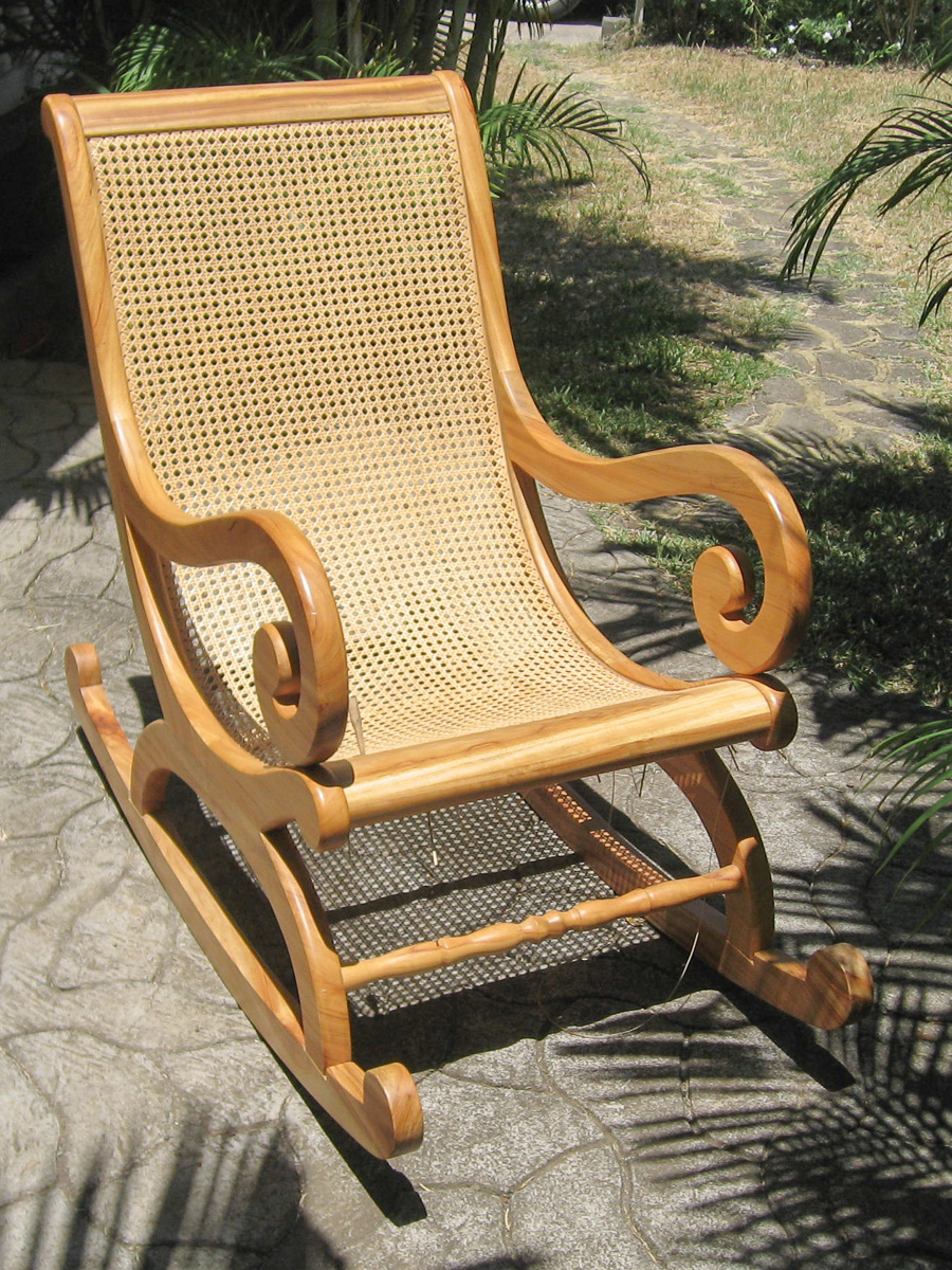 Fauteuil créole en camphre