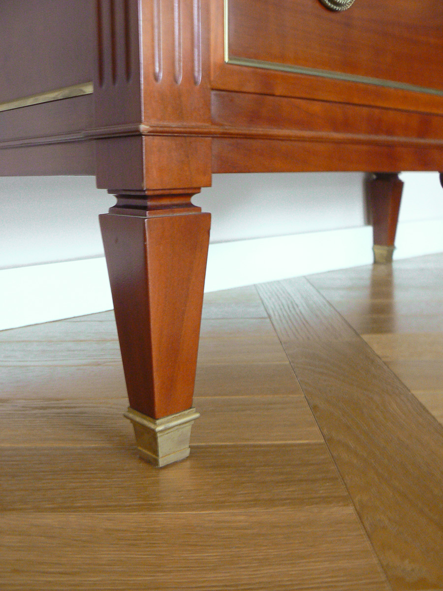 Commode Louis XVI en merisier