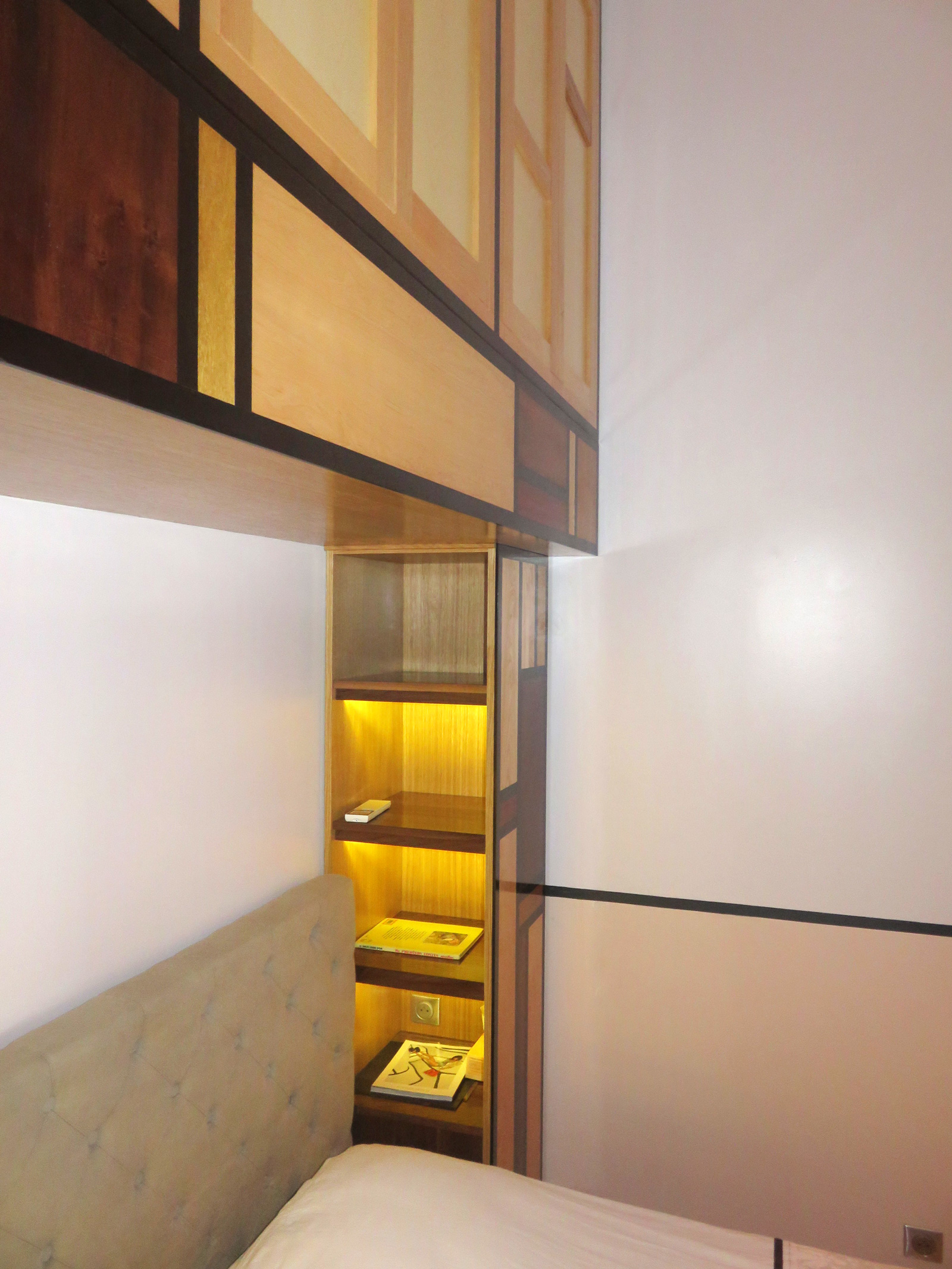 Placard de chambre façon Mondrian