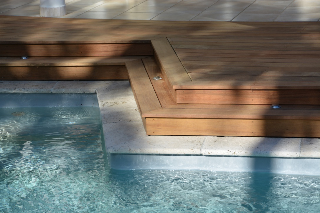 Terrasse piscine en ipé